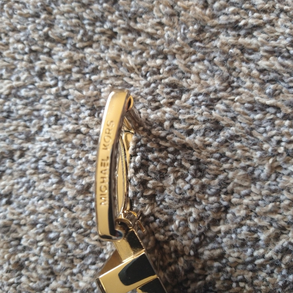 Michael Kors cognac color belt - Picture 4 of 5